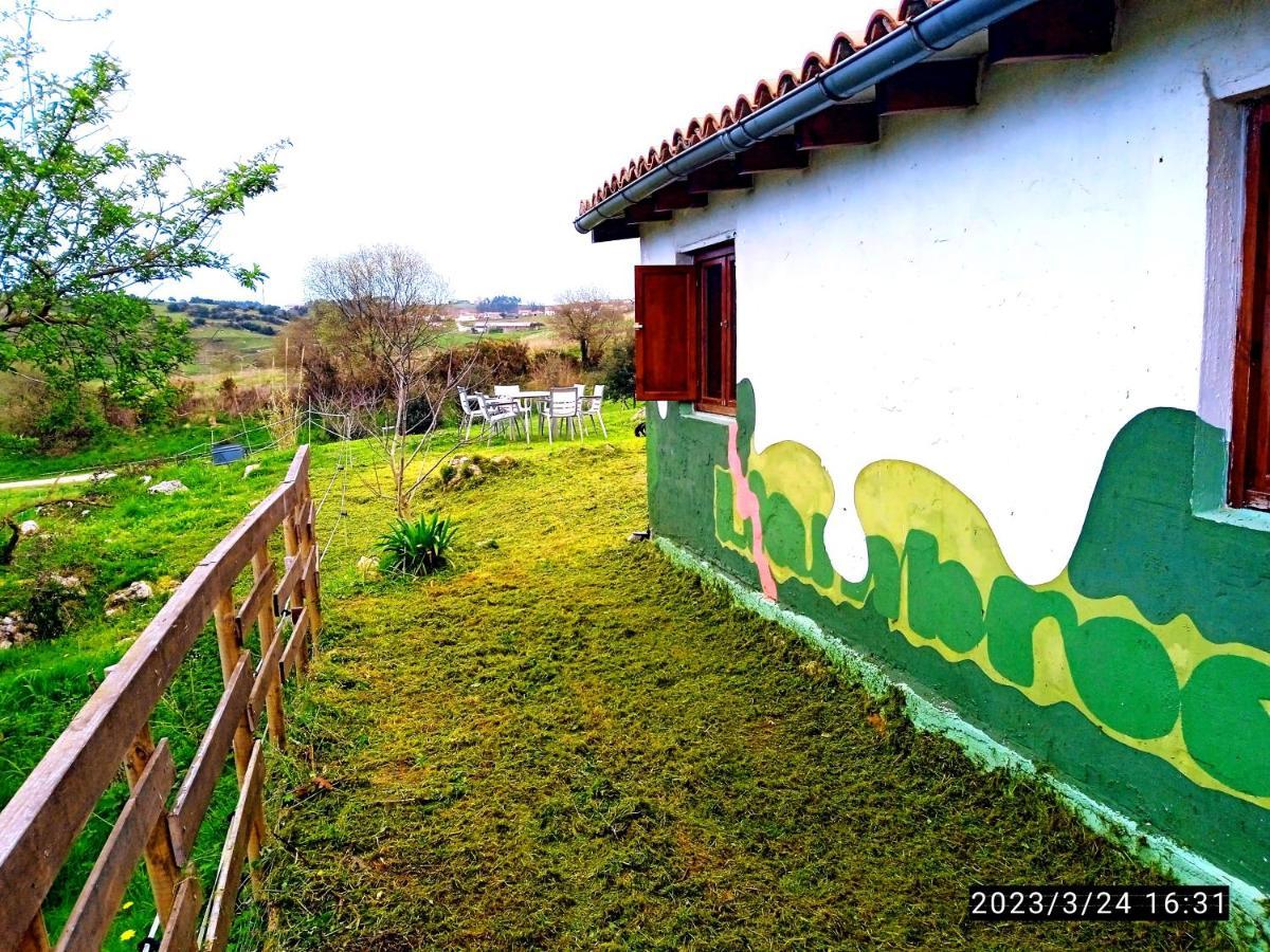 Hostel Surfhousegerra San Vicente De La Barquera Exterior foto